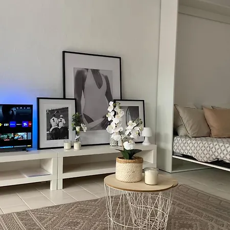 Apartment Terrasse Vue Saint-raphael - Plages, Et Gare A Pied